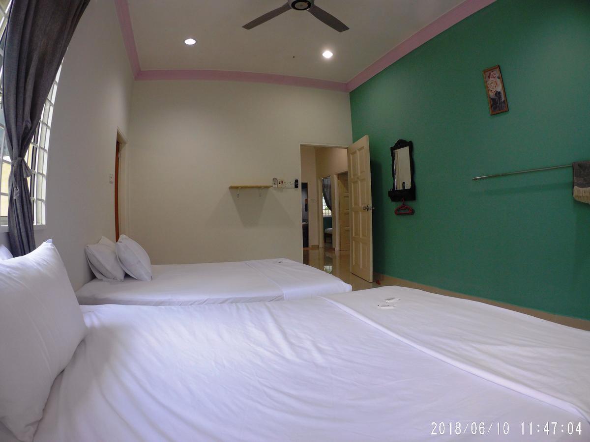 Fbs Guesthouse Дунгун Екстериор снимка