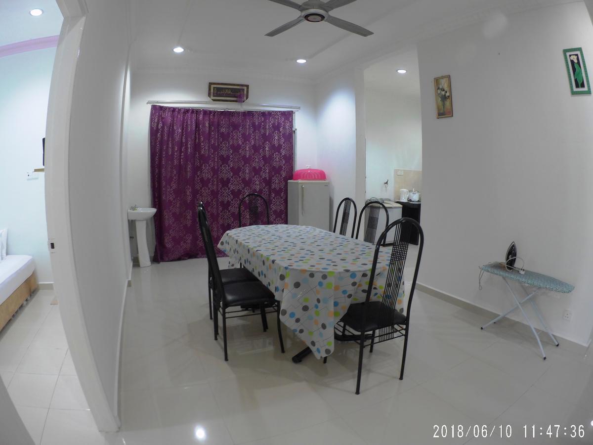 Fbs Guesthouse Дунгун Екстериор снимка